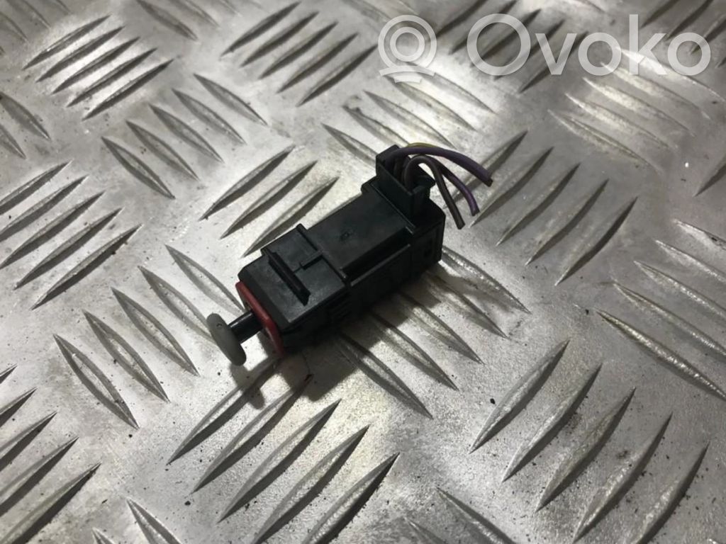 Opel Corsa D Comutator senzor pedală frână 