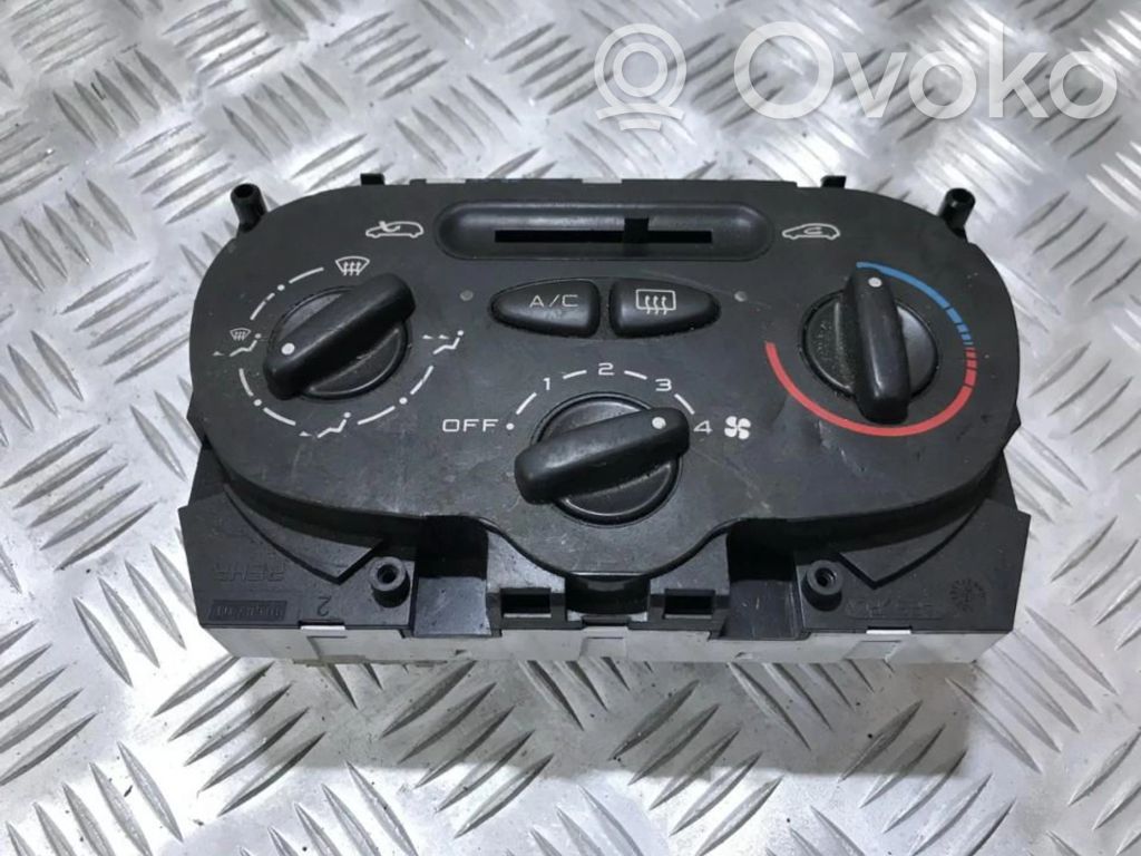 Peugeot 206 Unitate control climatizare 