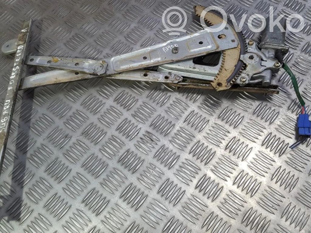 Subaru Forester SF Alzacristalli del portellone scorrevole con motorino 