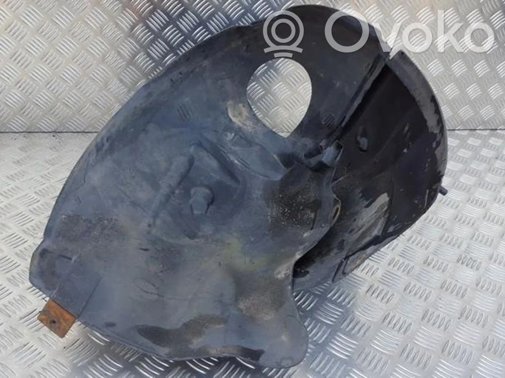 Ford Focus Nadkole przednie 