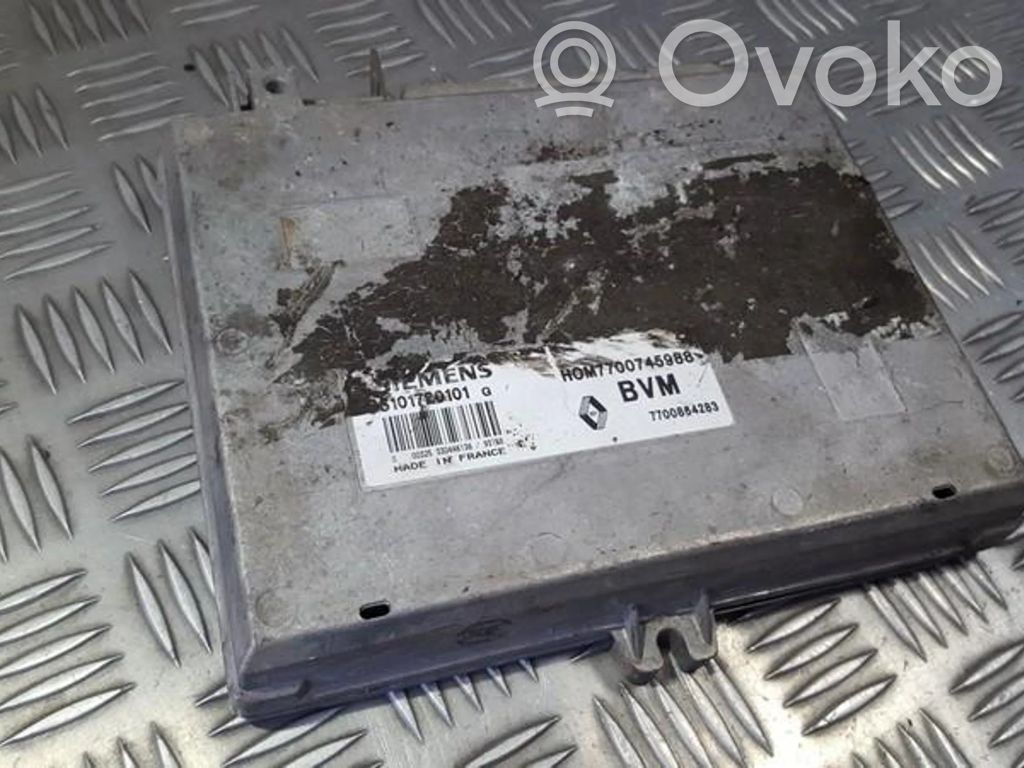 Renault Safrane Engine control unit/module 