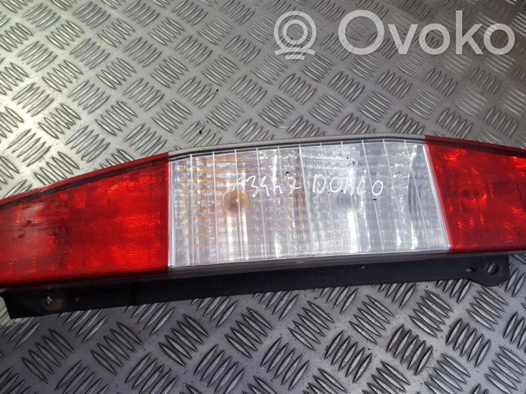 Fiat Doblo Lampă spate în caroserie 