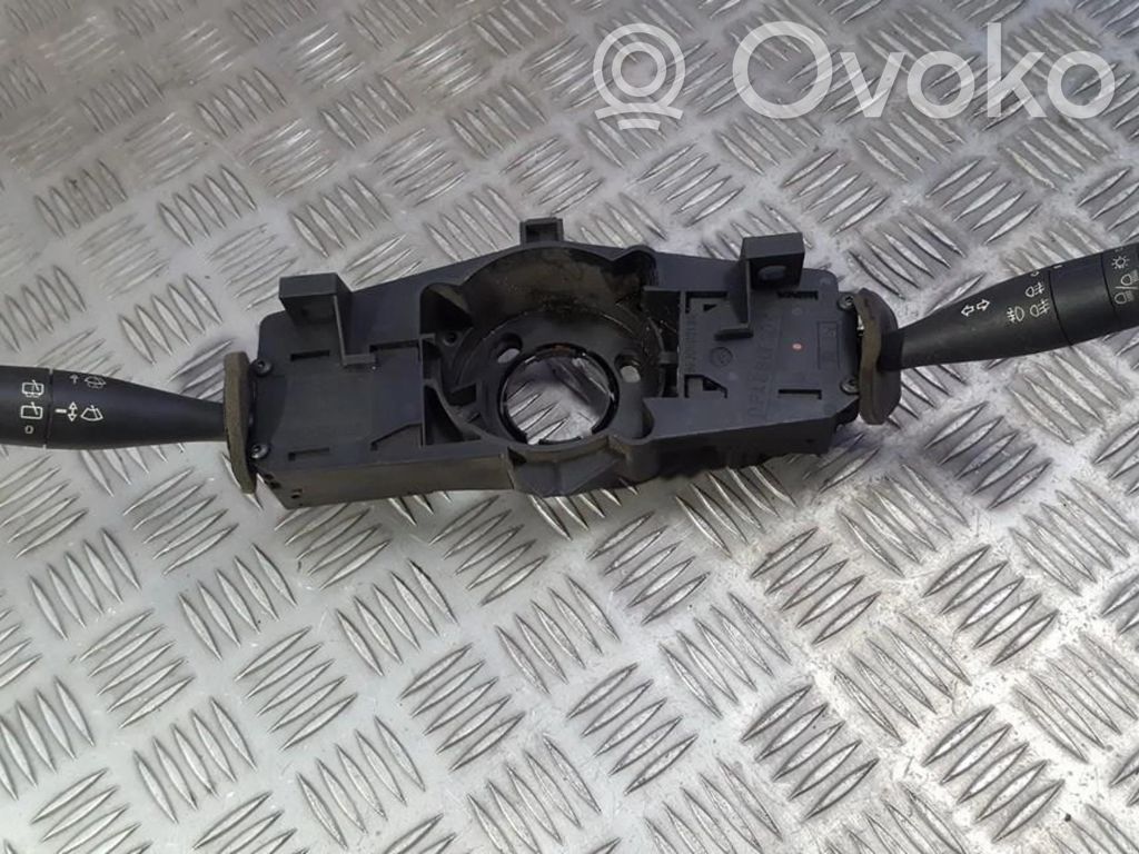 Peugeot 206 Commodo, commande essuie-glace/phare 