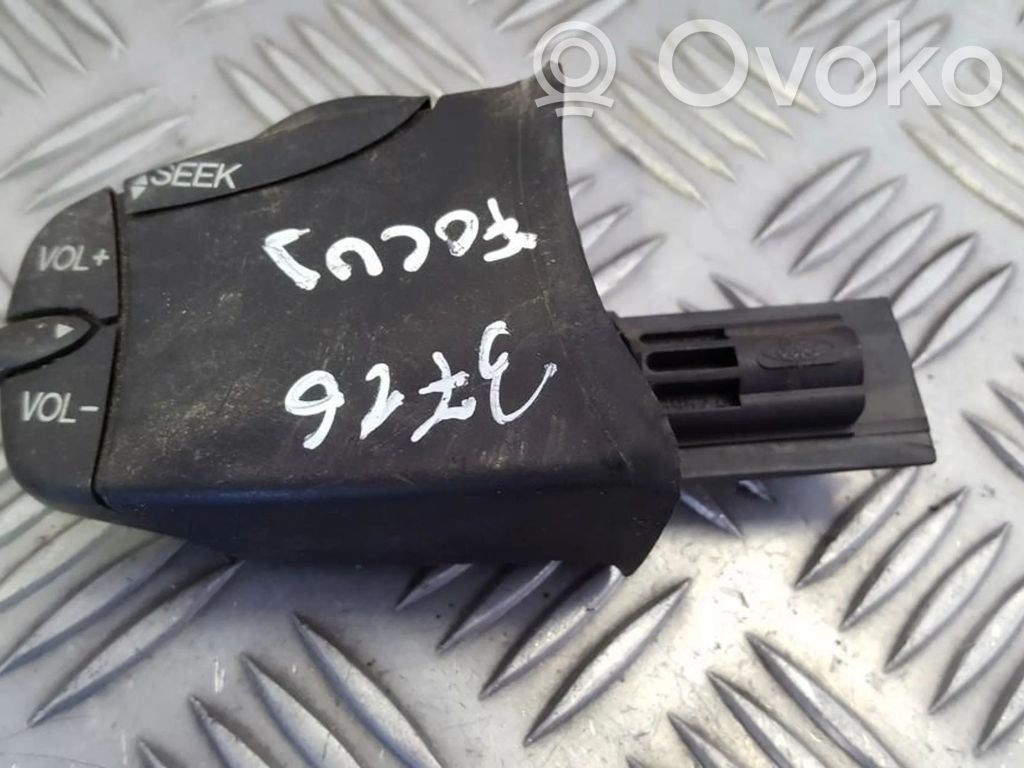 Przyciski multifunkcyjne   98AB14K147AC,98AB14K147AC