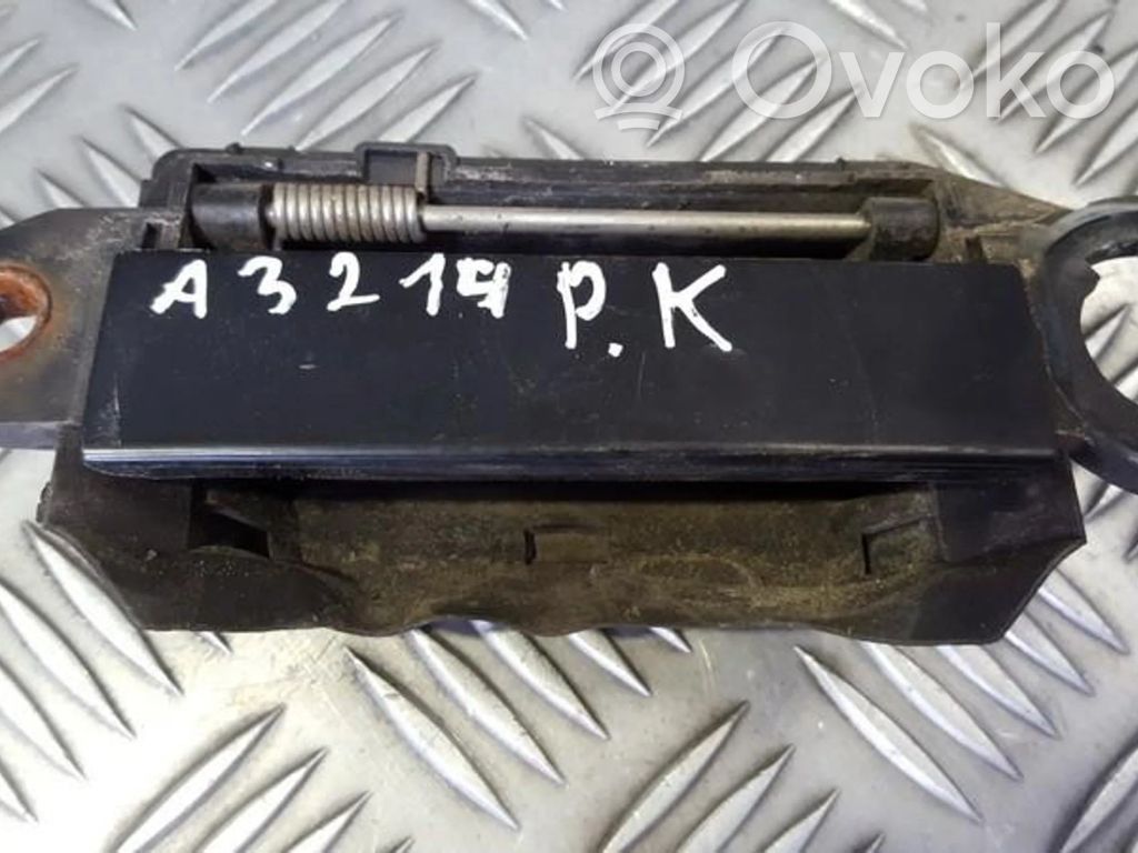Audi 80 90 S2 B4 Etuoven ulkokahva 