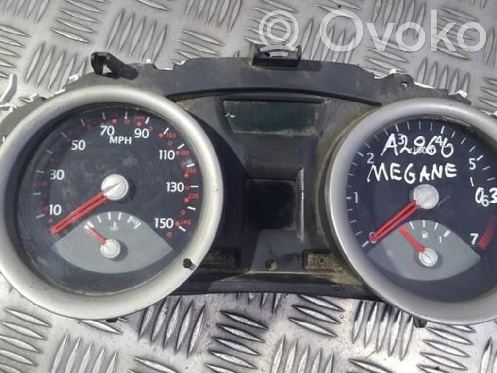 Renault Megane II Speedometer (instrument cluster) 