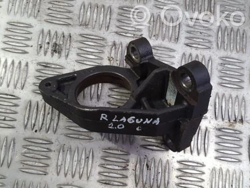 Renault Laguna II Engine mounting bracket 