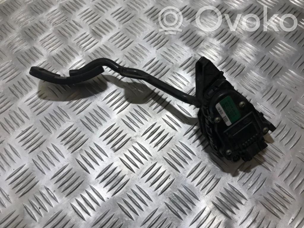 Audi A4 S4 B5 8D Pedale dell’acceleratore 