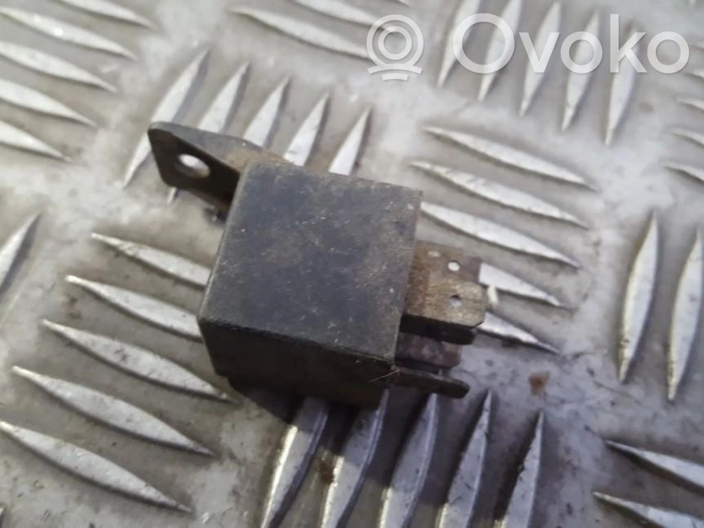 Otros relés   SCB1M1240,SCB1M1240
