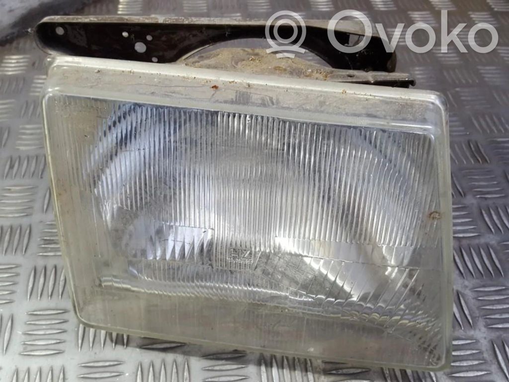 Opel Kadett D Phare frontale