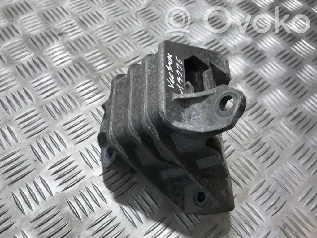 Opel Vectra C Dzinēja spilvens 