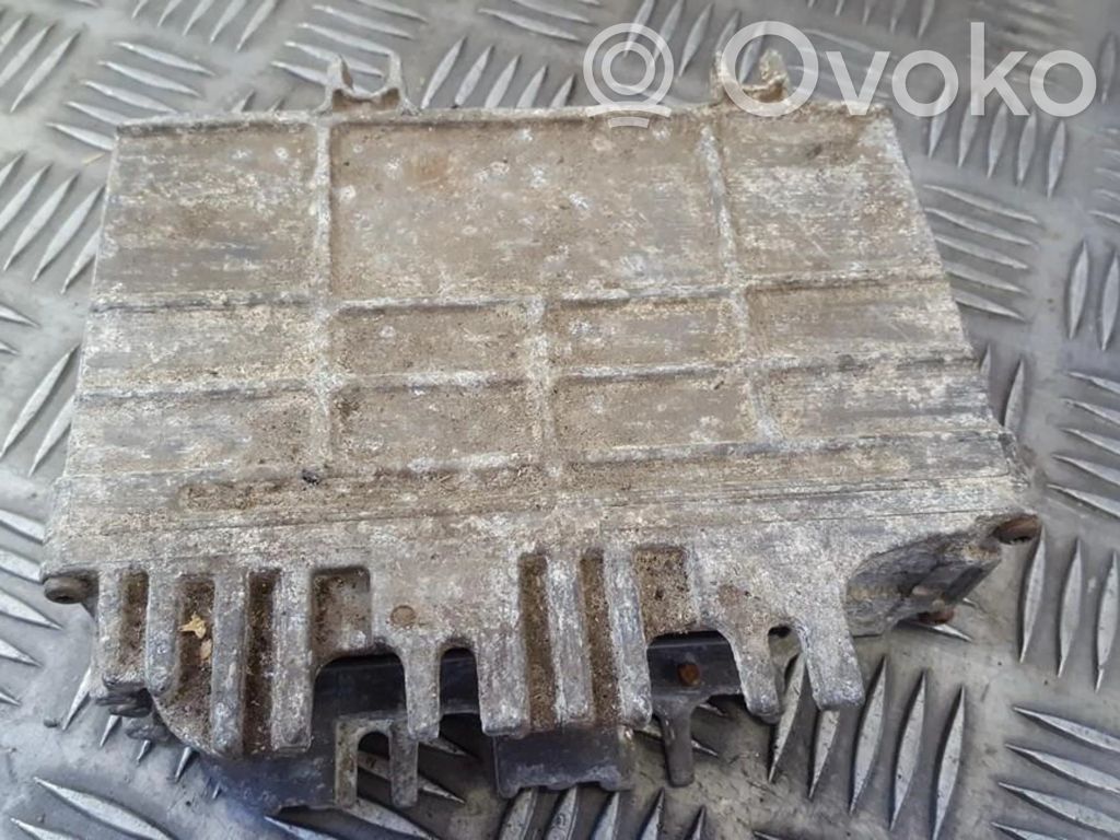 Volkswagen Polo III 6N 6N2 6NF Unitate/modul de control motor 