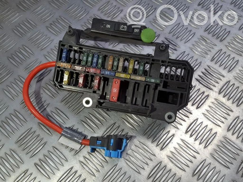 Fuse box set   6113690058303,6113690058303,10688710,6113690058303,6113690058303