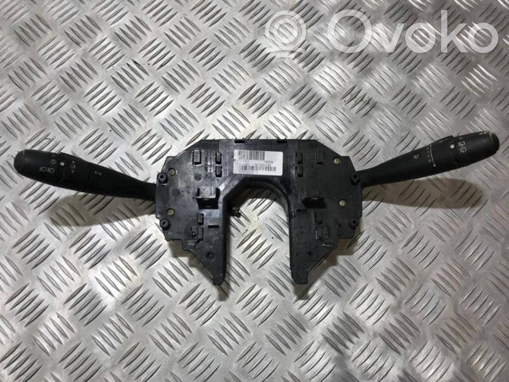 Citroen C4 I Commodo, commande essuie-glace/phare 