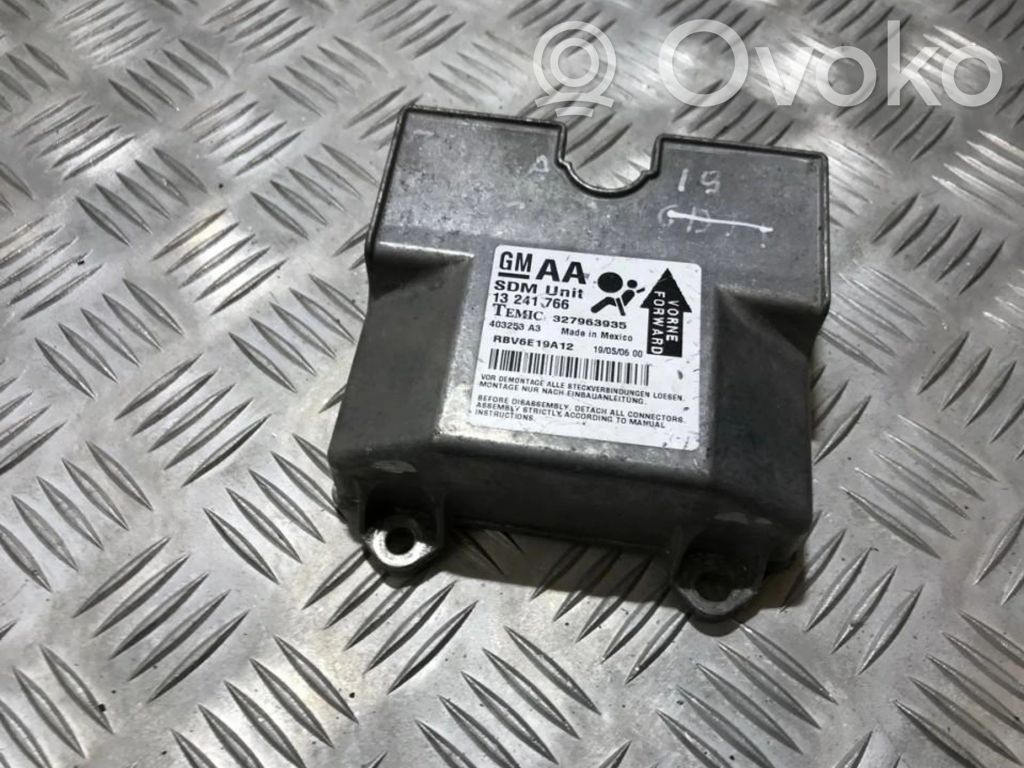Opel Zafira B Centralina/modulo airbag 