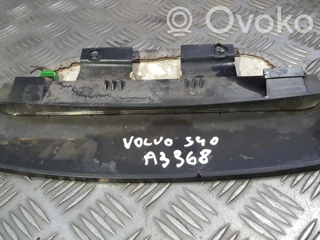 Volvo S40, V40 Kolmas/lisäjarruvalo 