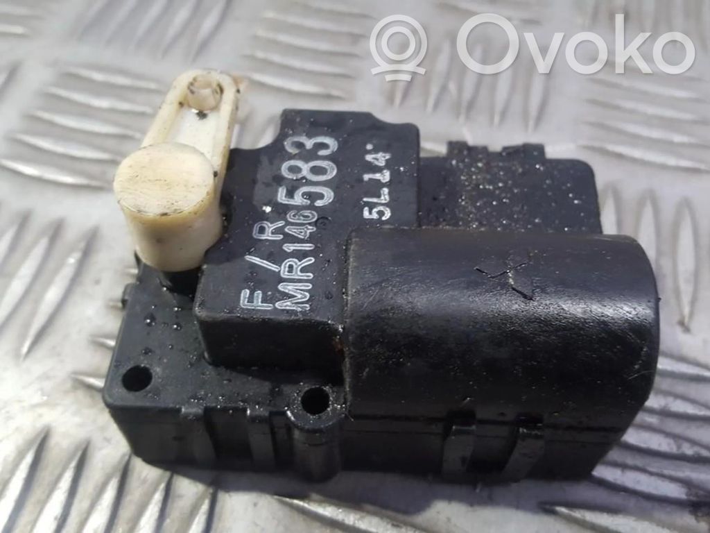 Volvo S40, V40 Motor/actuator clapetă aer 