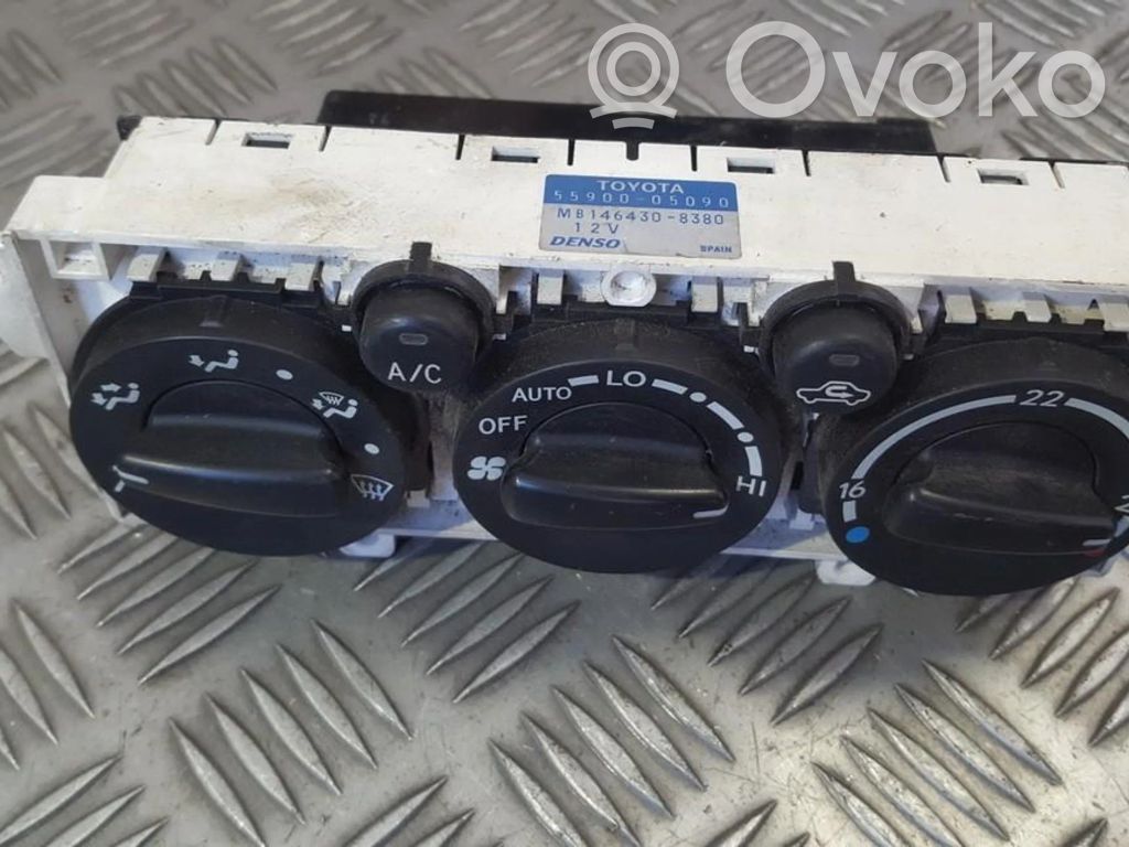 Toyota Avensis T220 Unitate control climatizare 
