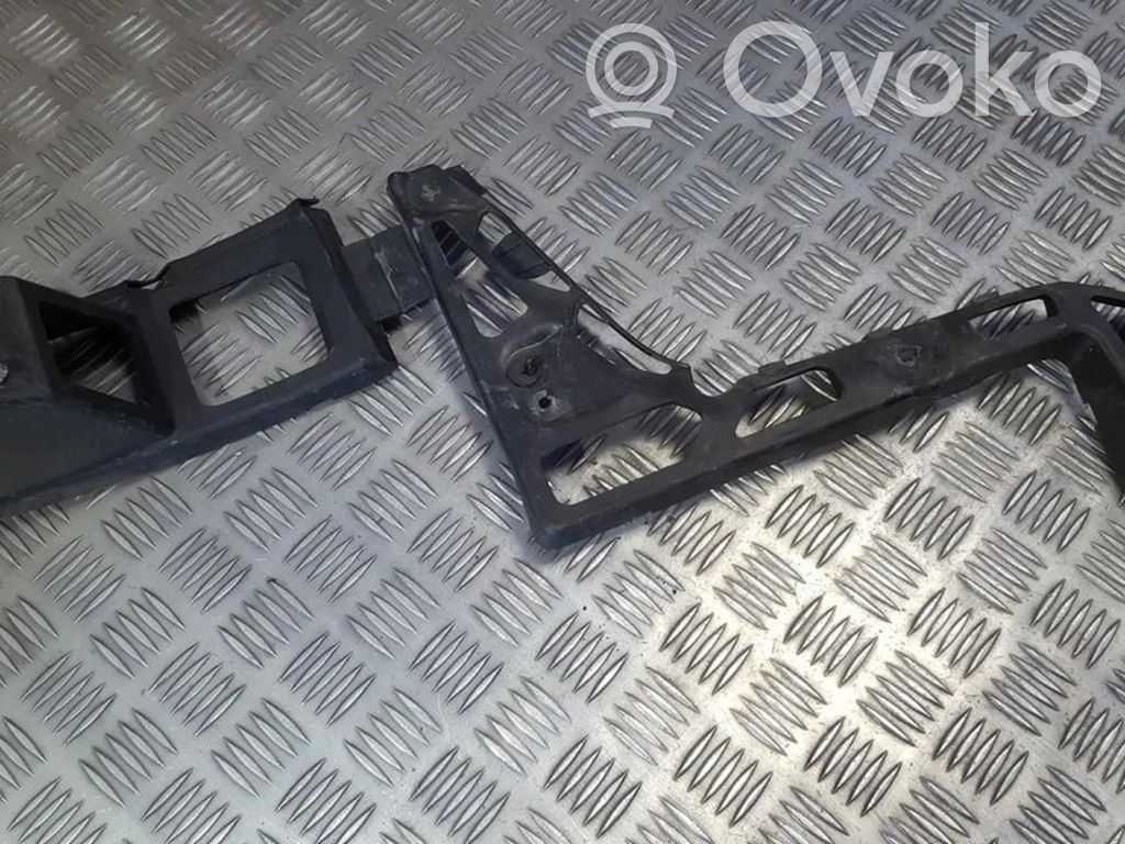 Ford Mondeo MK IV Support de pare-chocs arrière