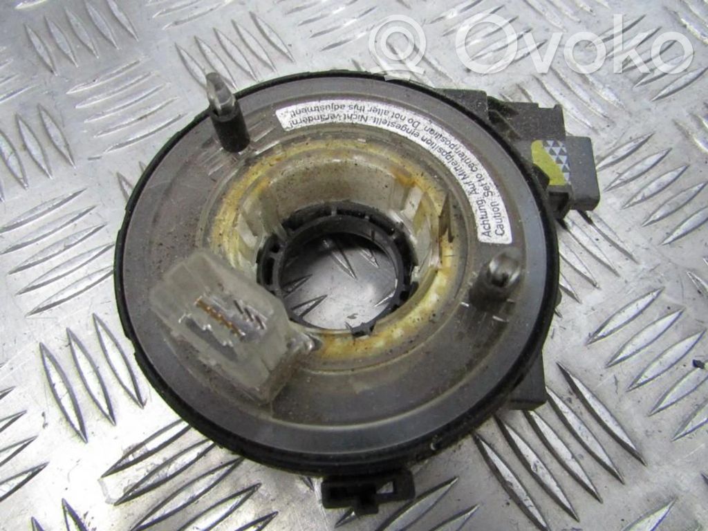 Audi A3 S3 8P Turvatyynyn liukurenkaan sytytin (SRS-rengas) 