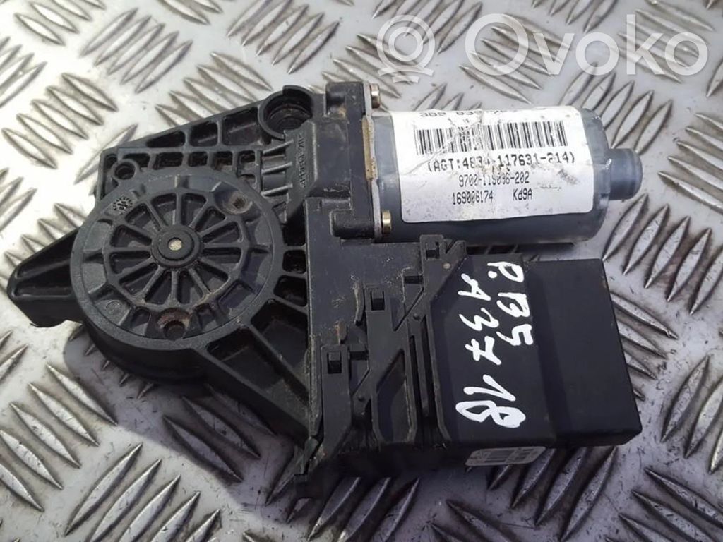 Volkswagen PASSAT B5 Silniczek podnoszenia szyby drzwi tylnych 