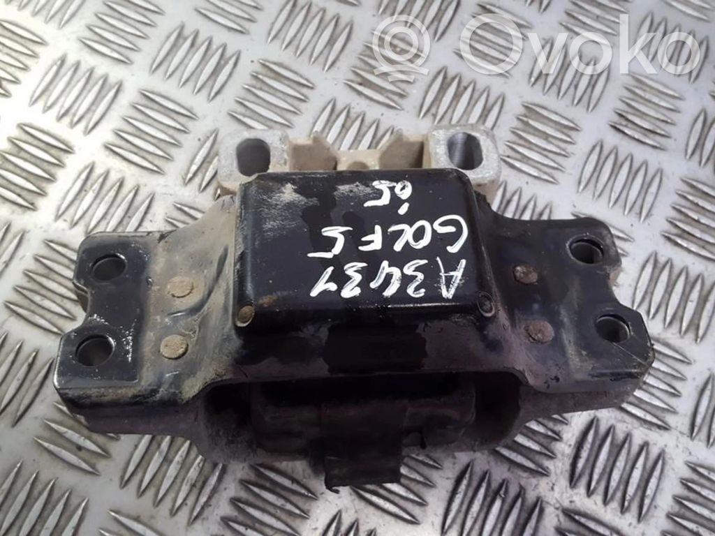 Volkswagen Golf V Supporto di montaggio del motore