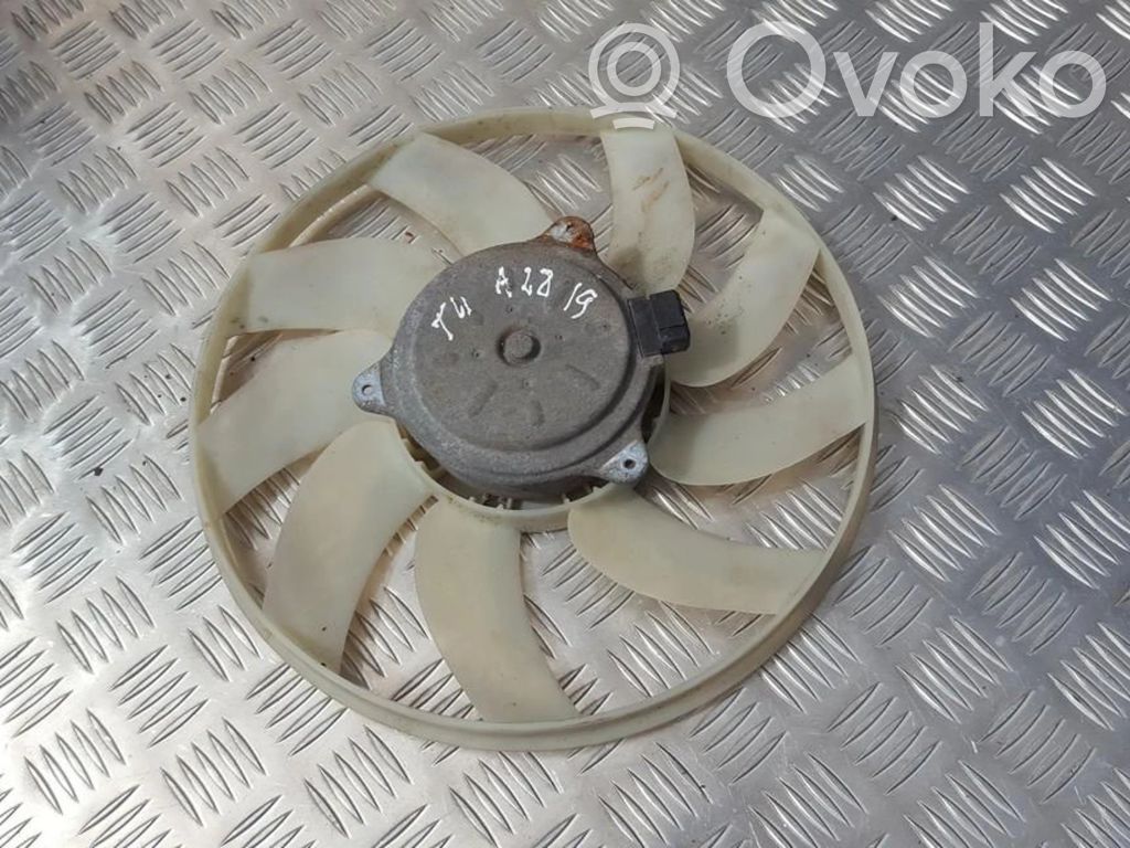 Volkswagen Transporter - Caravelle T4 Convogliatore ventilatore raffreddamento del radiatore 