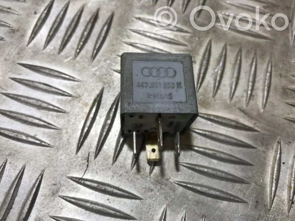Otros relés   443951253K,899512000,443951253K,899512000