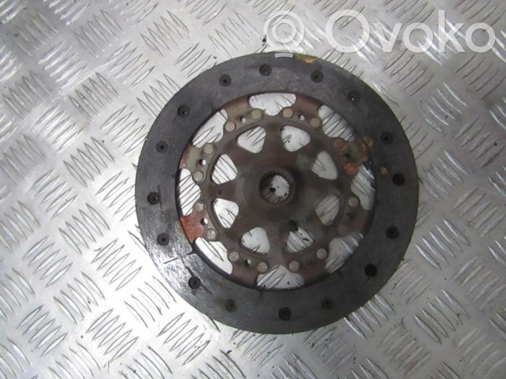 Ford Focus Sajūga disks 