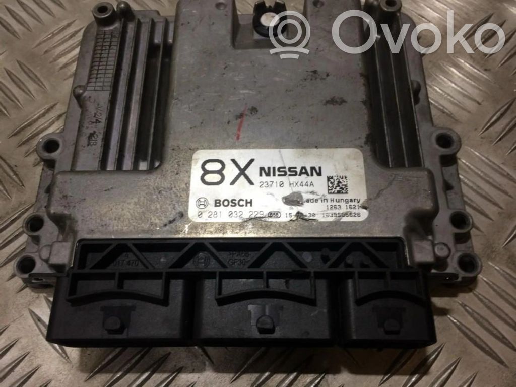 Nissan X-Trail T32 Unitate/modul de control motor 