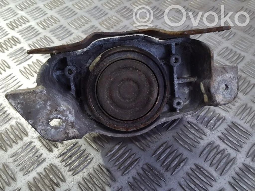 Daewoo Nubira Wspornik / Mocowanie silnika 