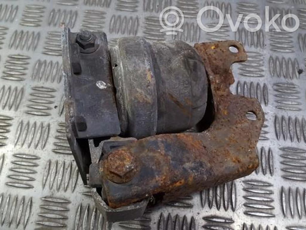 Soporte de montaje del motor   7M0199131,7M0199131