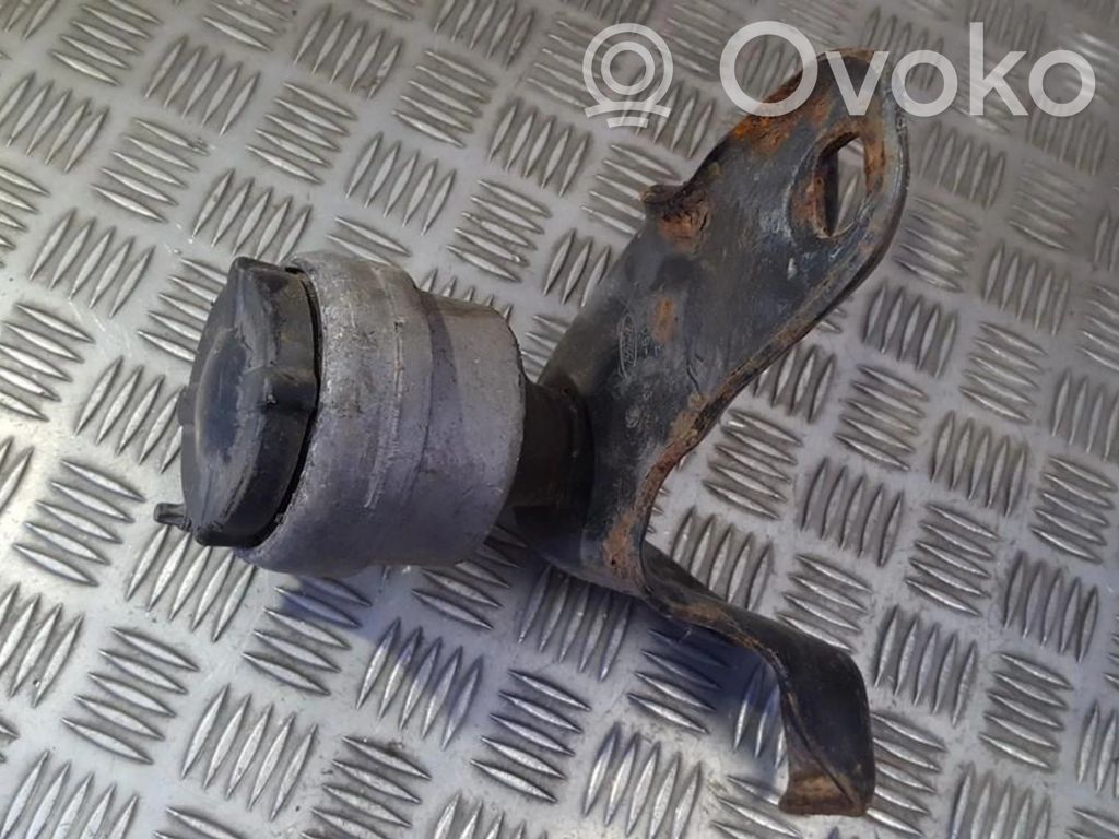 Ford Focus Dzinēja spilvens 
