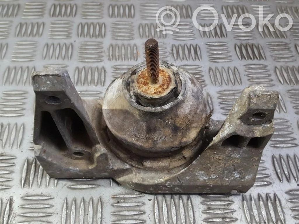 Engine mount bracket   4A0199352,4A0199352