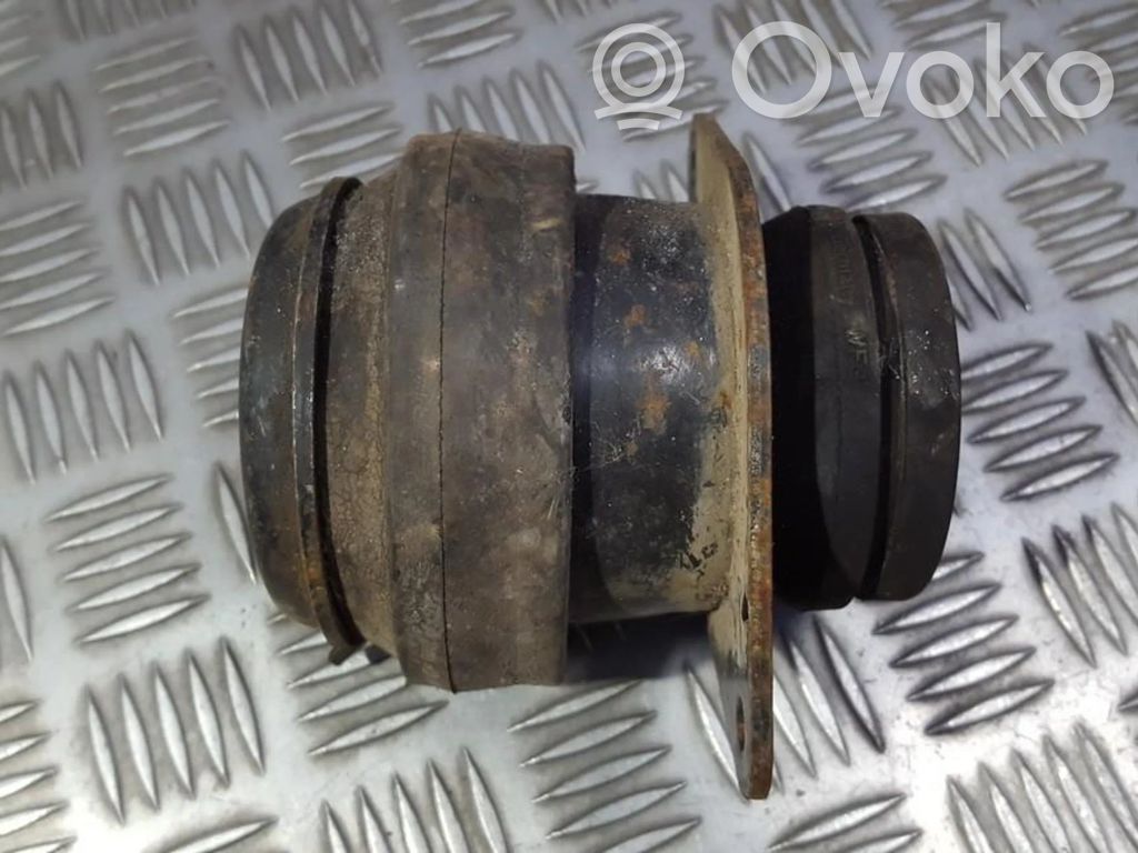 Volkswagen Vento Supporto di montaggio del motore