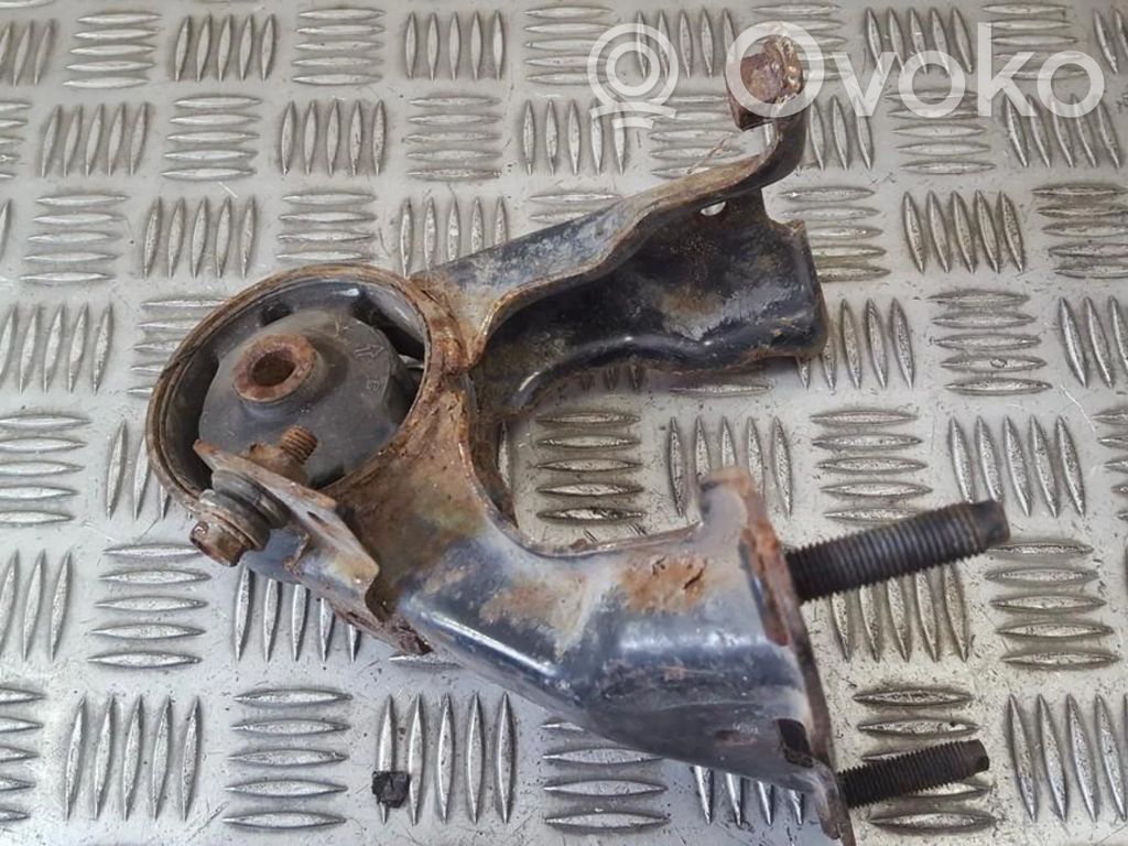 Toyota Avensis T220 Supporto di montaggio del motore