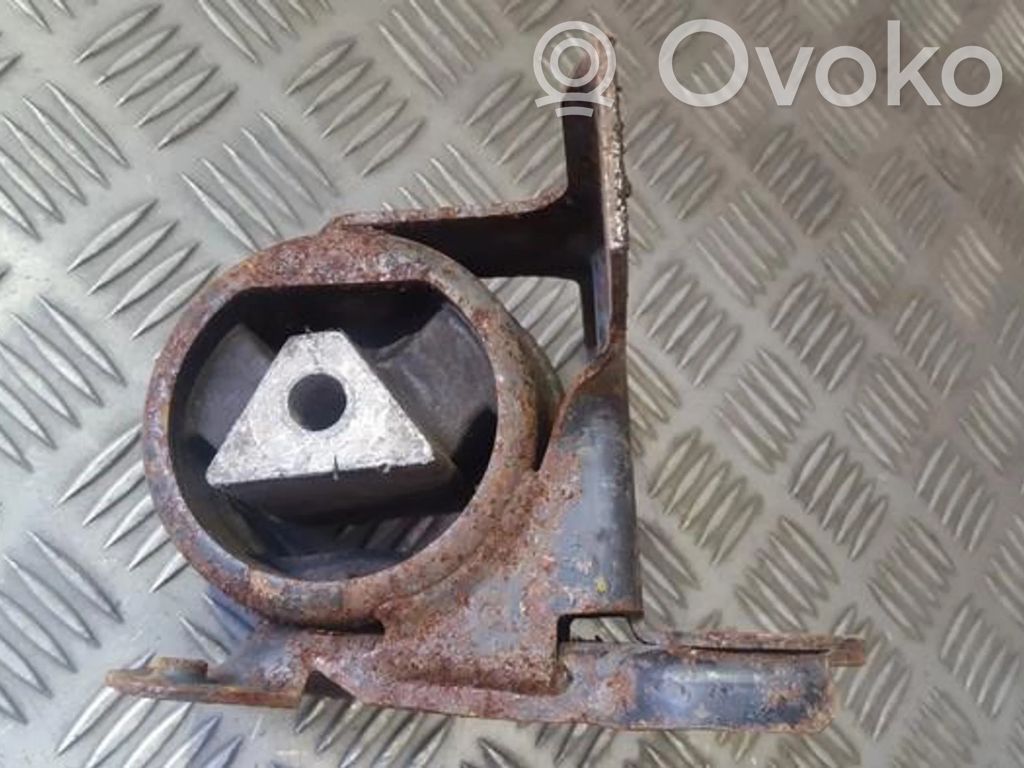 Ford Mondeo MK I Engine mount bracket 