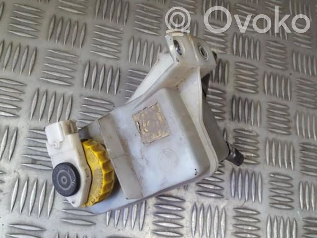Alfa Romeo 156 Réservoir de liquide de frein