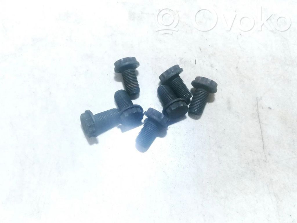 Tuercas/tornillos