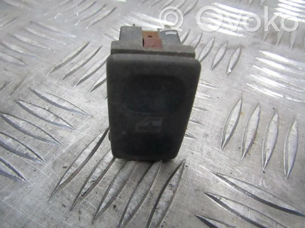 Seat Toledo I (1L) Przyciski szyb 