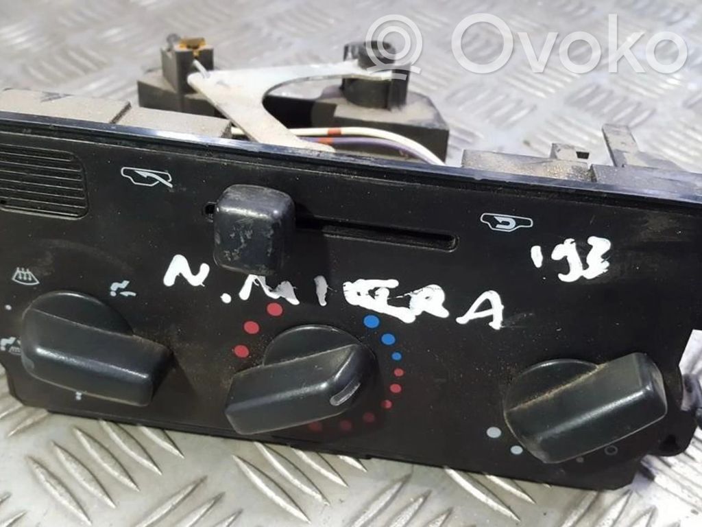 Nissan Micra Panel klimatyzacji 