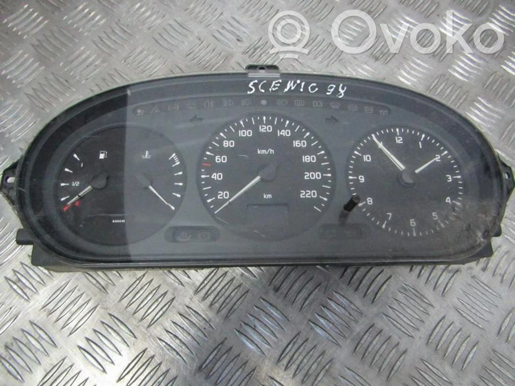 Renault Scenic I Nopeusmittari (mittaristo)
