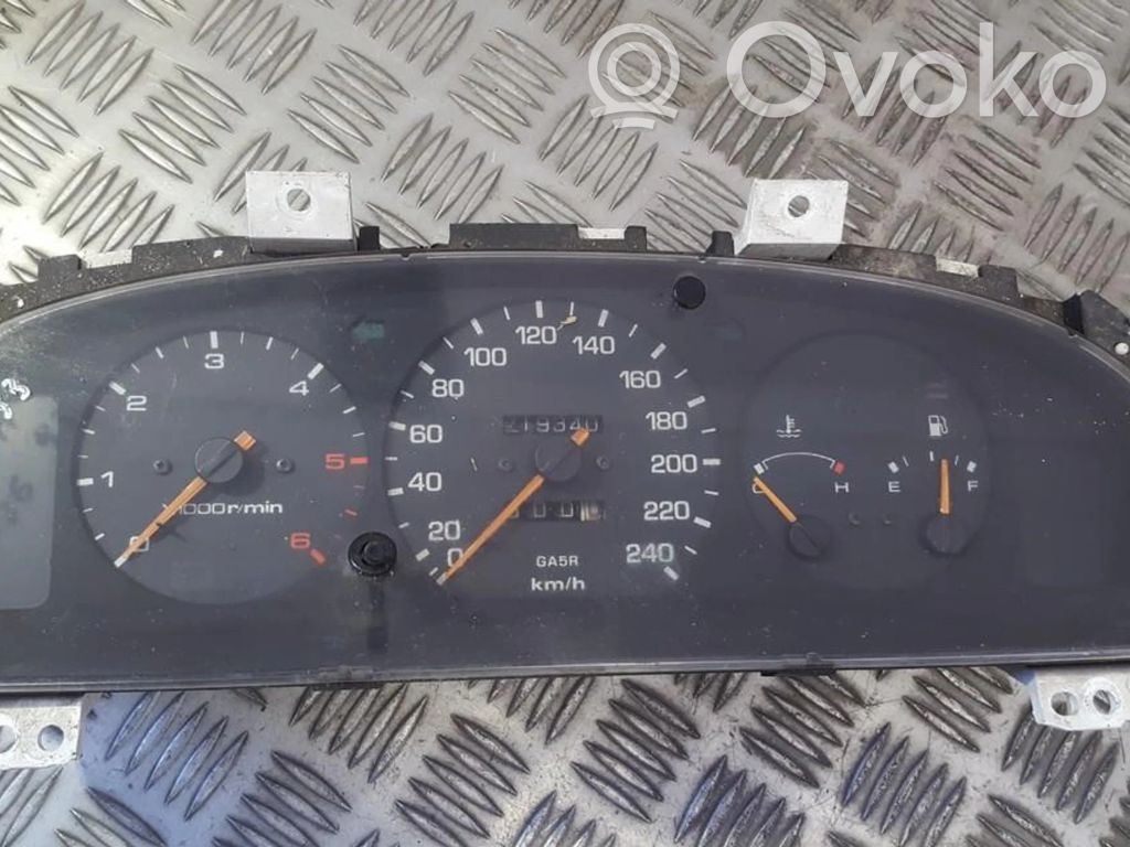 Mazda 626 Velocímetro (tablero de instrumentos) 
