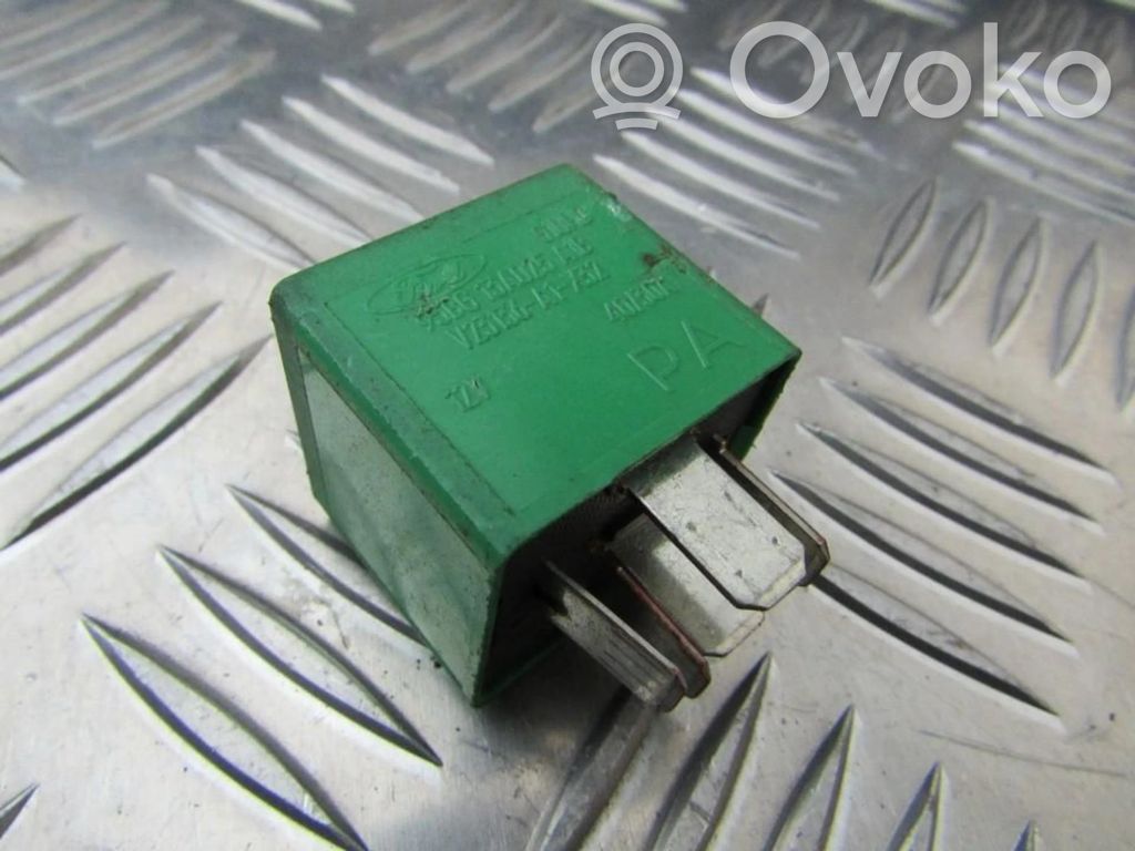 Sonstige Relais   93BG13A025A1B,V23136A1X32,93BG13A025A1B,V23136A1X32,V23136A1X32