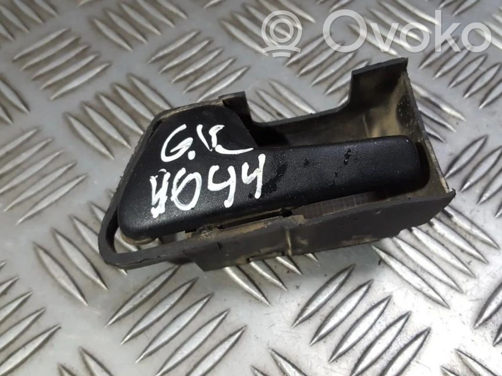 Volkswagen Golf III Manecilla interna puerta trasera