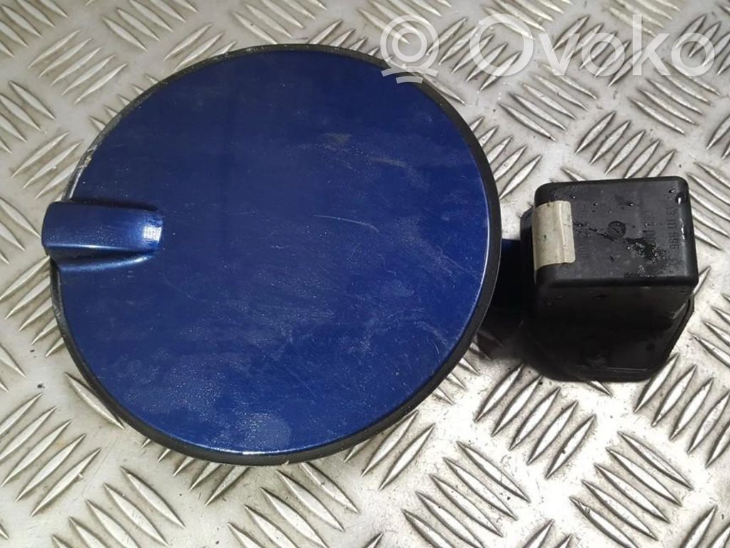 Opel Astra H Sportello del serbatoio del carburante