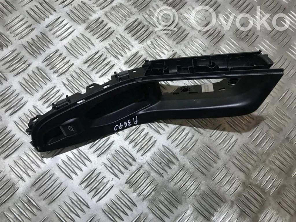 Ford Fiesta Przyciski szyb 