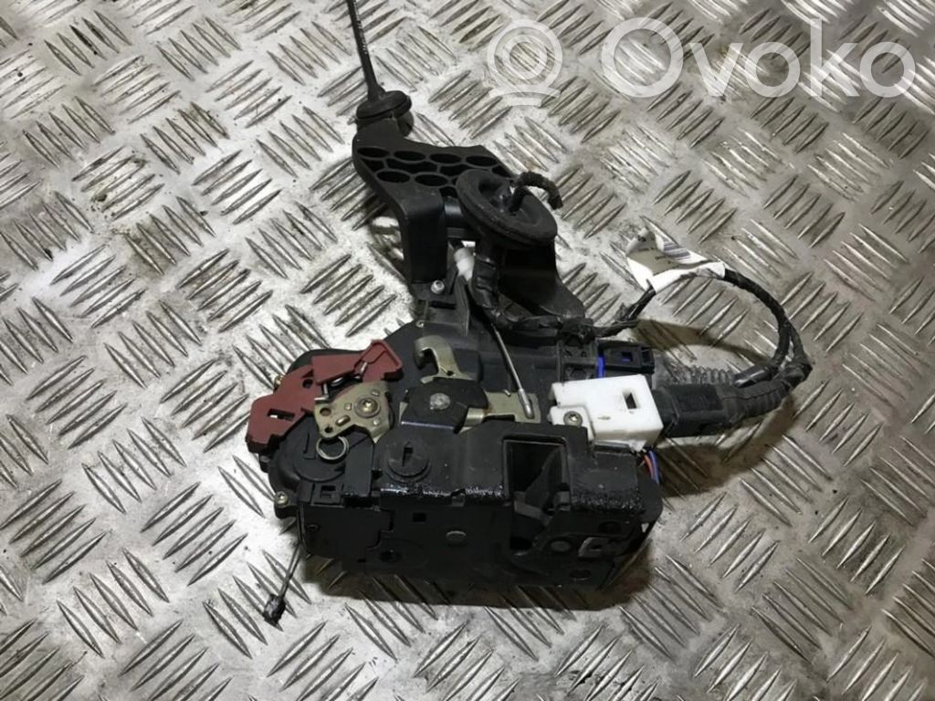 Volkswagen Touareg I Zamek drzwi tylnych