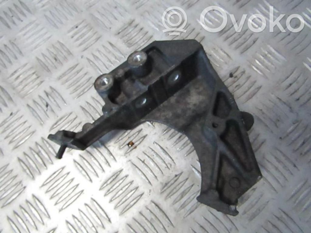 Peugeot 307 Supporto di montaggio del motore (usato)