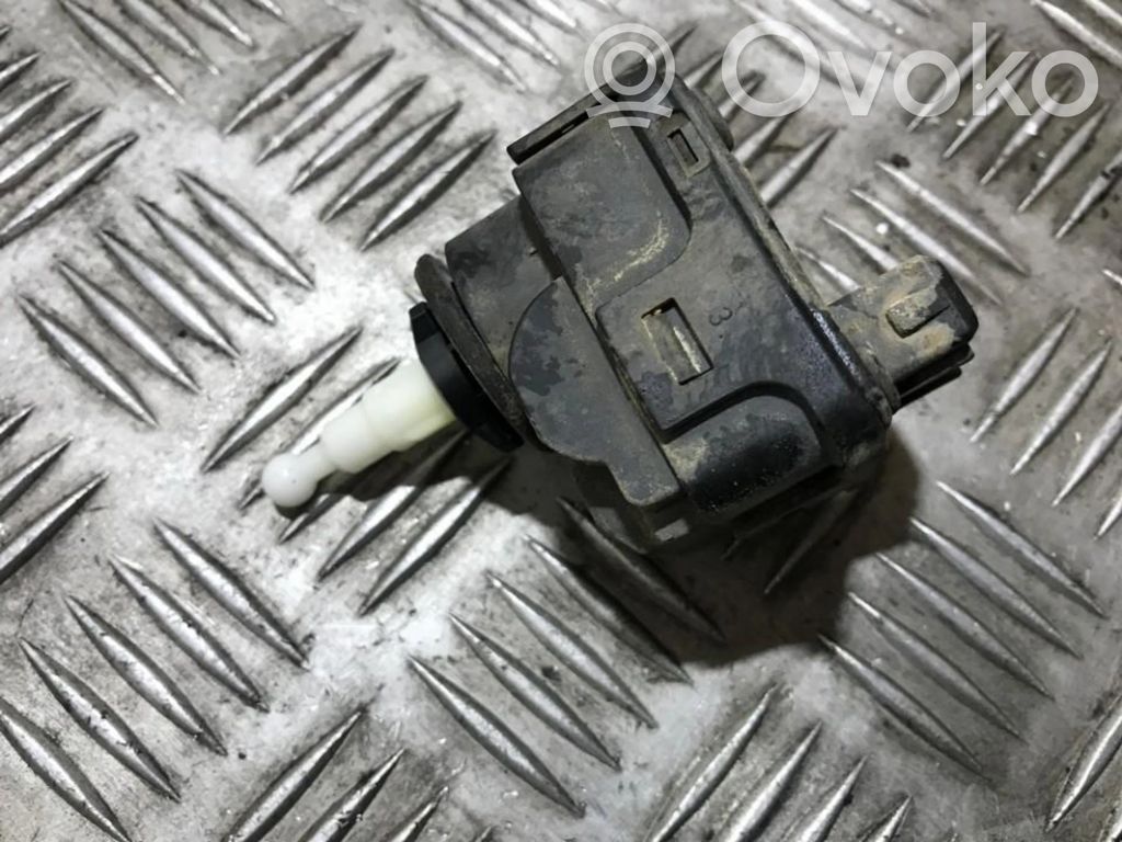 Volkswagen Vento Motorino di regolazione assetto fari 